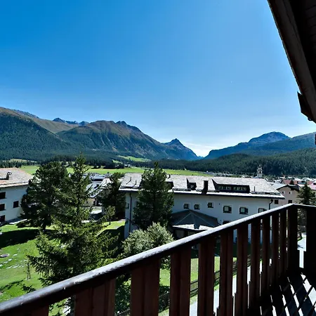 Chesa Piz Padella - Celerina * ツェエリーナ